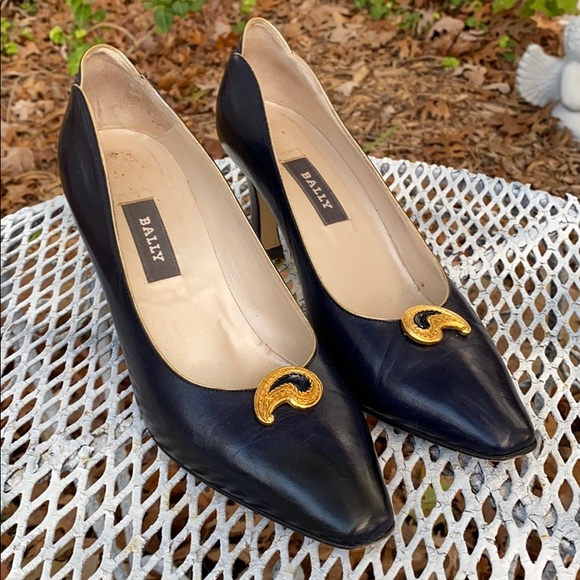 Vintage Bally Navy Blue Leather Made in Italy Heels - Picture 1 of 12